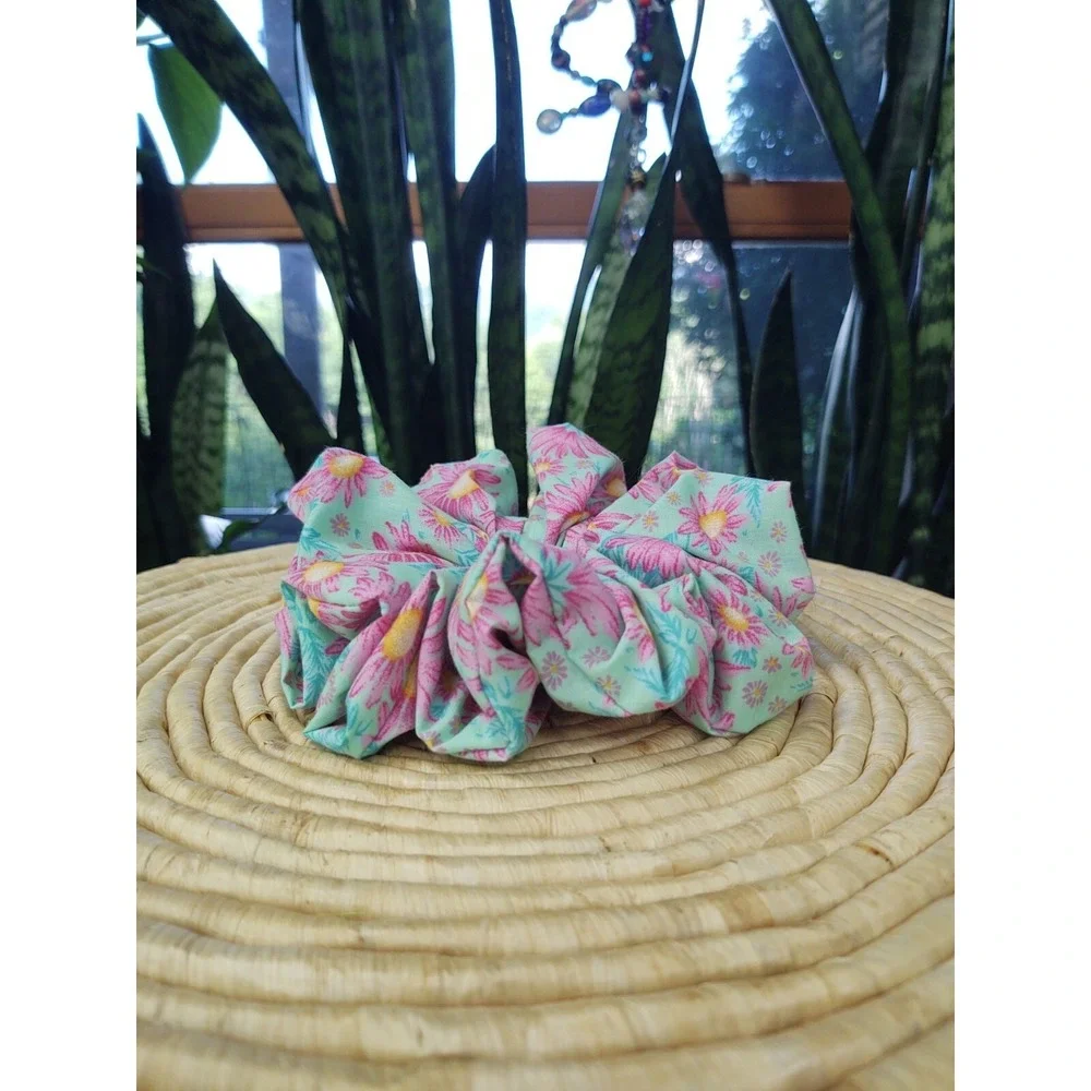 Mint Green Aster Floral Polyester Cotton Blend XXL‎ Scrunchie 7